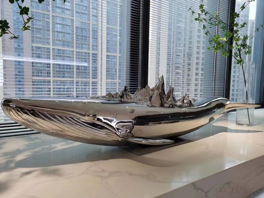 Các tác phẩm nghệ thuật trang trí và biểu tượng bằng thép không gỉ, các thiết bị ngoài trời lớn