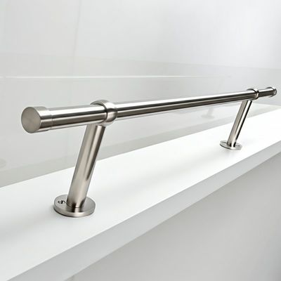 Chân cầm bằng thép không gỉ hoàn thiện bằng satin cho các căn hộ sang trọng