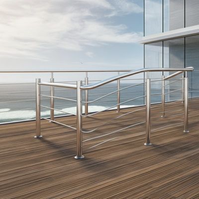 Corrosion-Resistant Stainless Steel Handrails for Oceanfront Decks