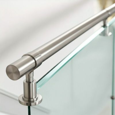 Durable Stainless Steel Handrails with 6mm Toughened Glass Clamps for Staircases